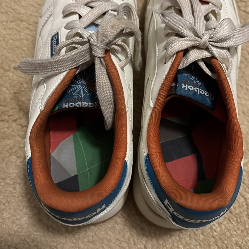 Reebok shoes - Picture 6 of 7
